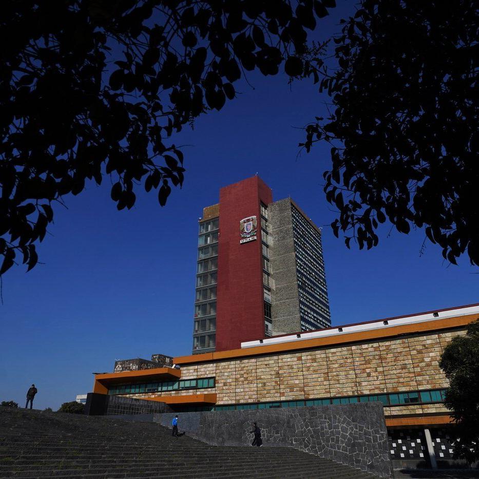 Security fears shut down classes at Mexico's top university after student killing